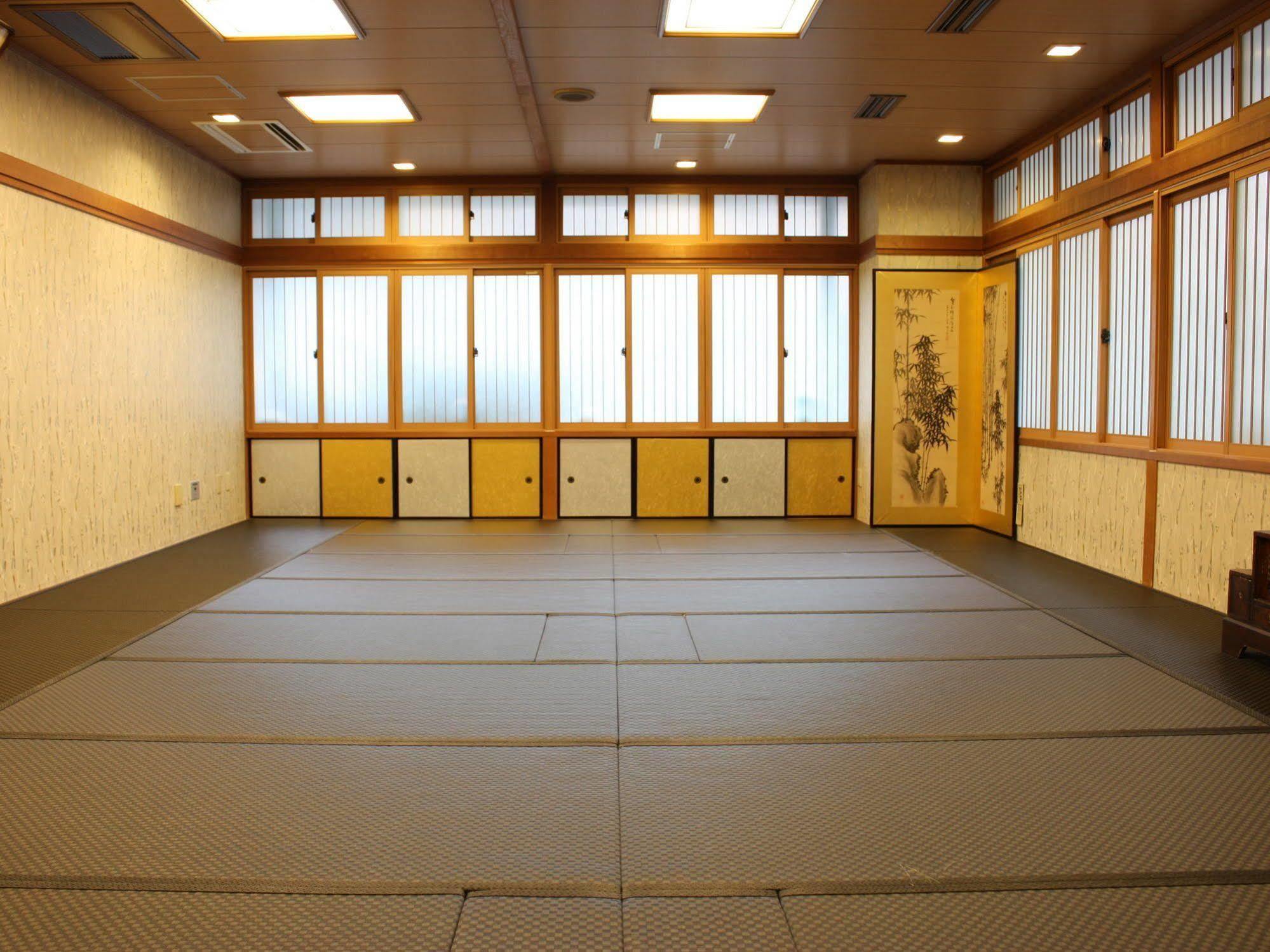 Satomo Ryokan Kioto Zewnętrze zdjęcie